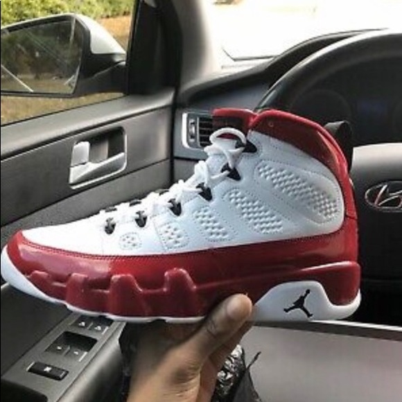 Retro Air Jordan 9's University Red White & Black - Picture 5 of 5